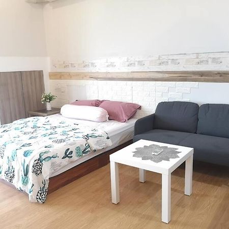 Country Garden Bay Point Homestay By Easyhomestay ジョホールバル エクステリア 写真