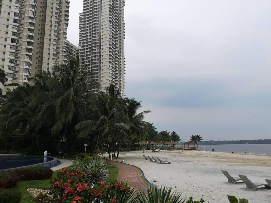 Country Garden Bay Point Homestay By Easyhomestay ジョホールバル エクステリア 写真